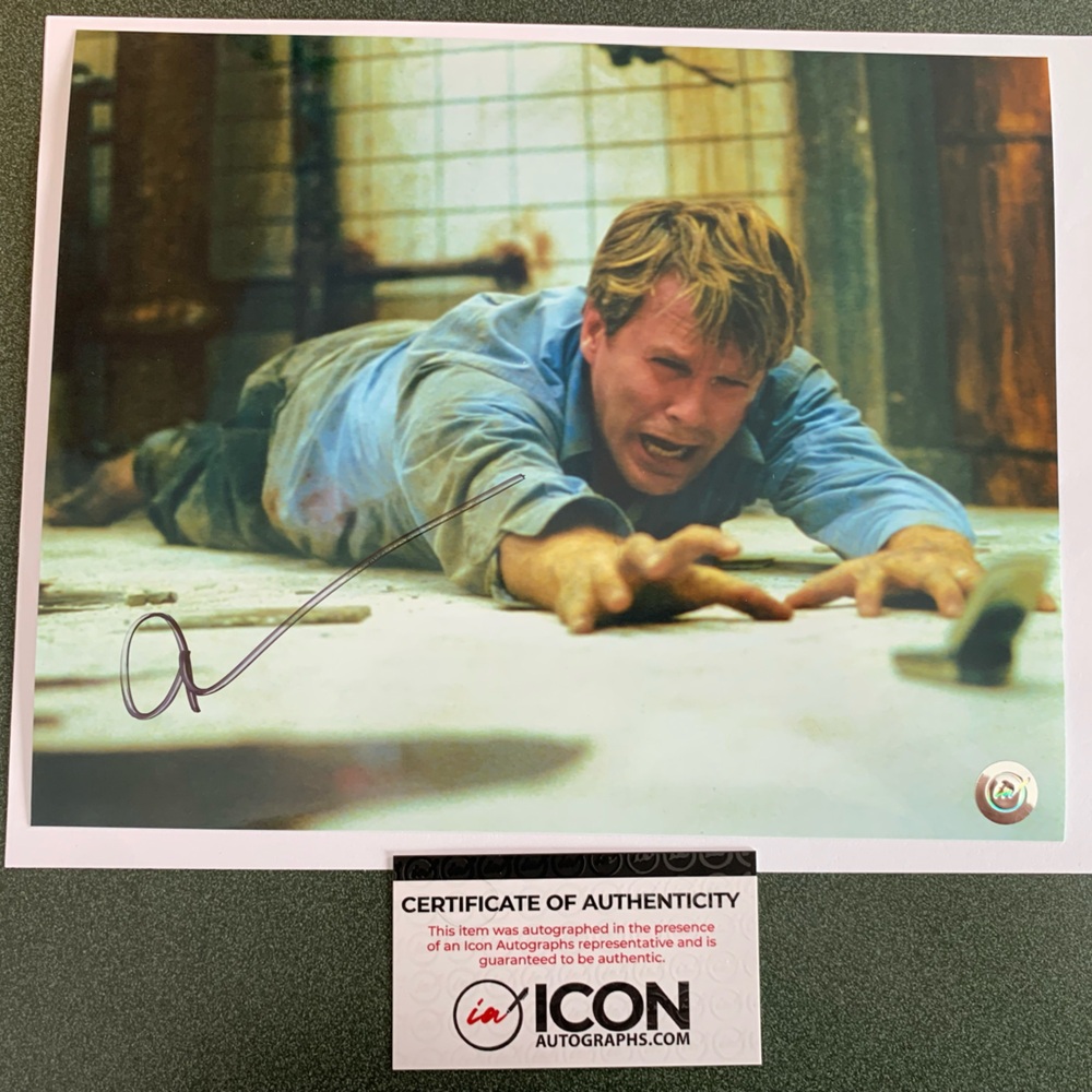 CARY ELWES IN SAW AS DR. GORDON AUTOGRAPHED 8X10